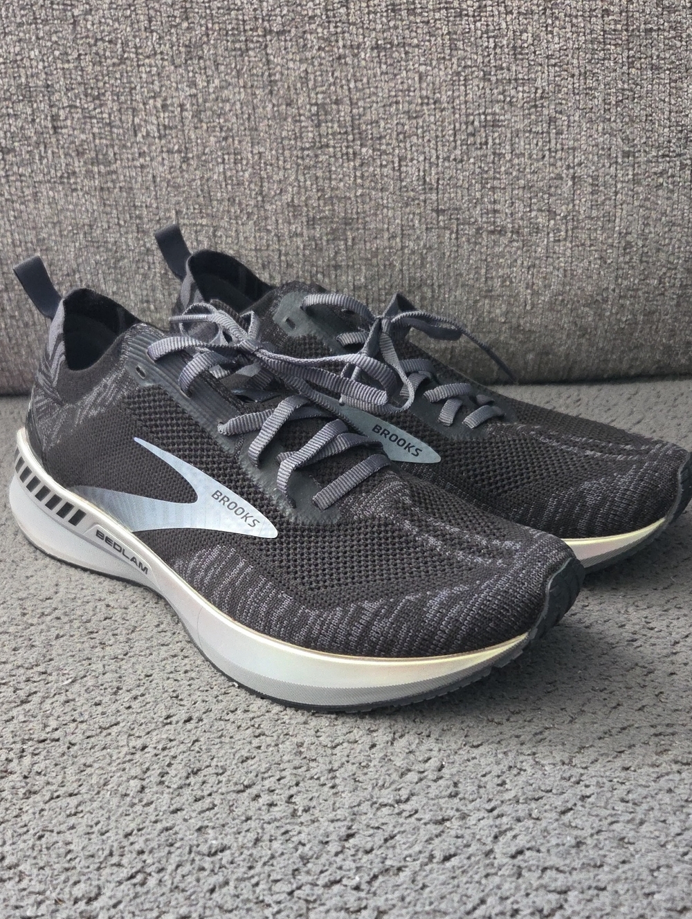 Brooks Men's Black and Gray Knit Running Shoes